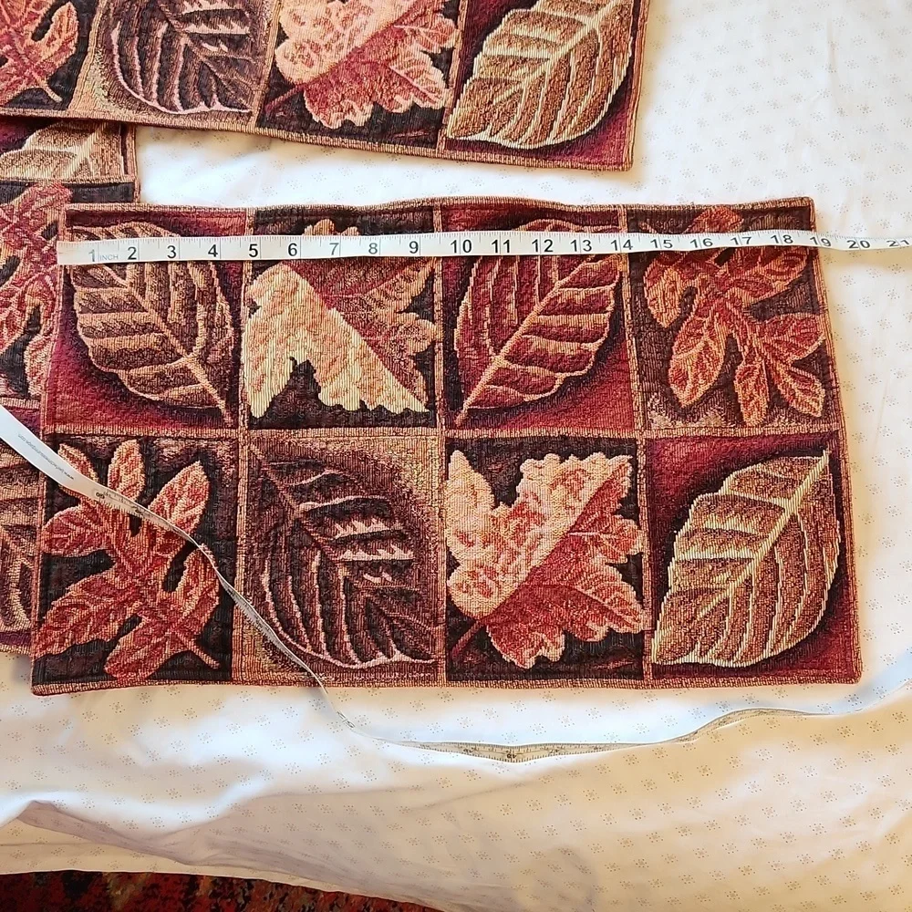 Set of 4 Autumn  leafes tapestry jaquard table placement 12x19